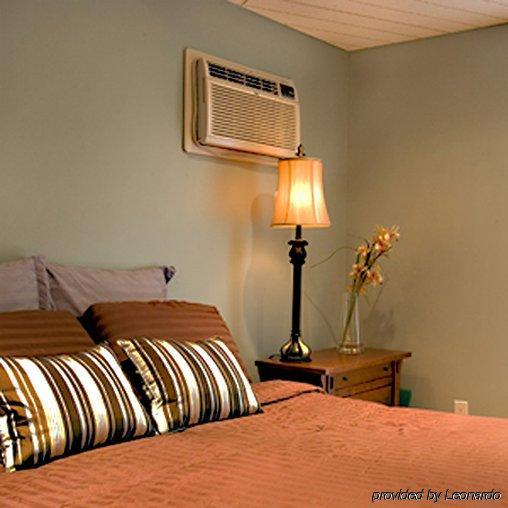 Sands By The Sea Motel York Room photo